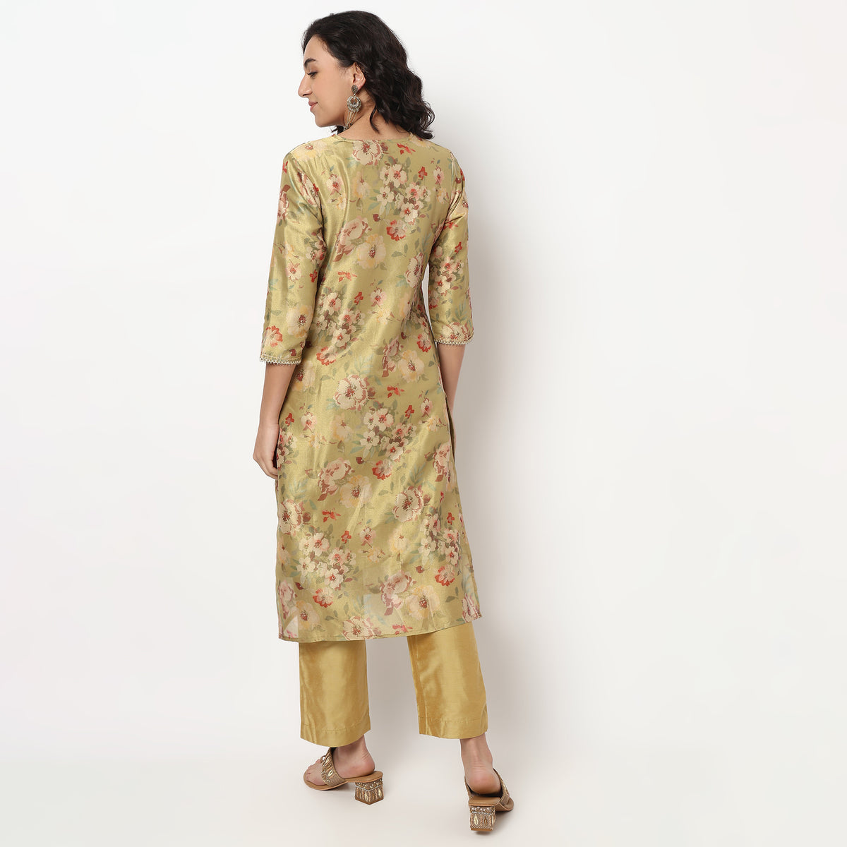 Buy Women Straight Fit Embroidered Three-Fourth Sleeve Kurta with Pant Set  - Style Union