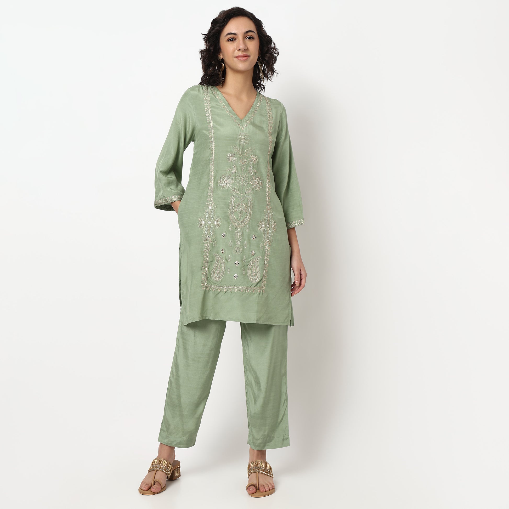 Buy Women Straight Fit Embroidered Three-Fourth Sleeve Kurta with Pant Set  - Style Union