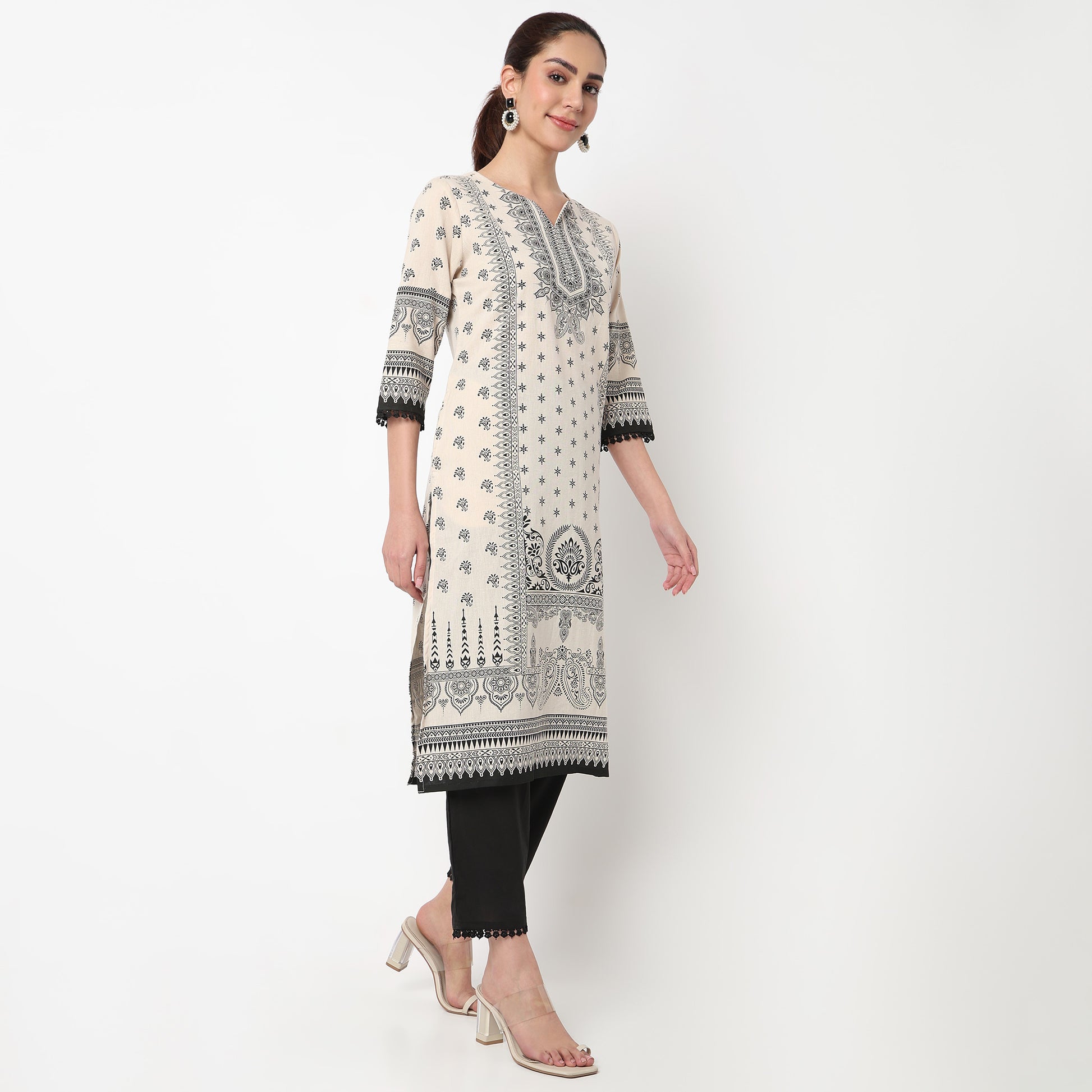 Printed Kurta with Pant & with Dupatta Set