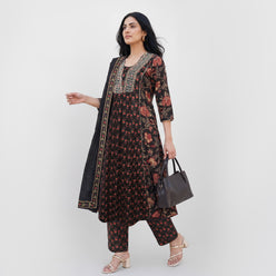 Cotton Printed V-Neck Ethnic Sets