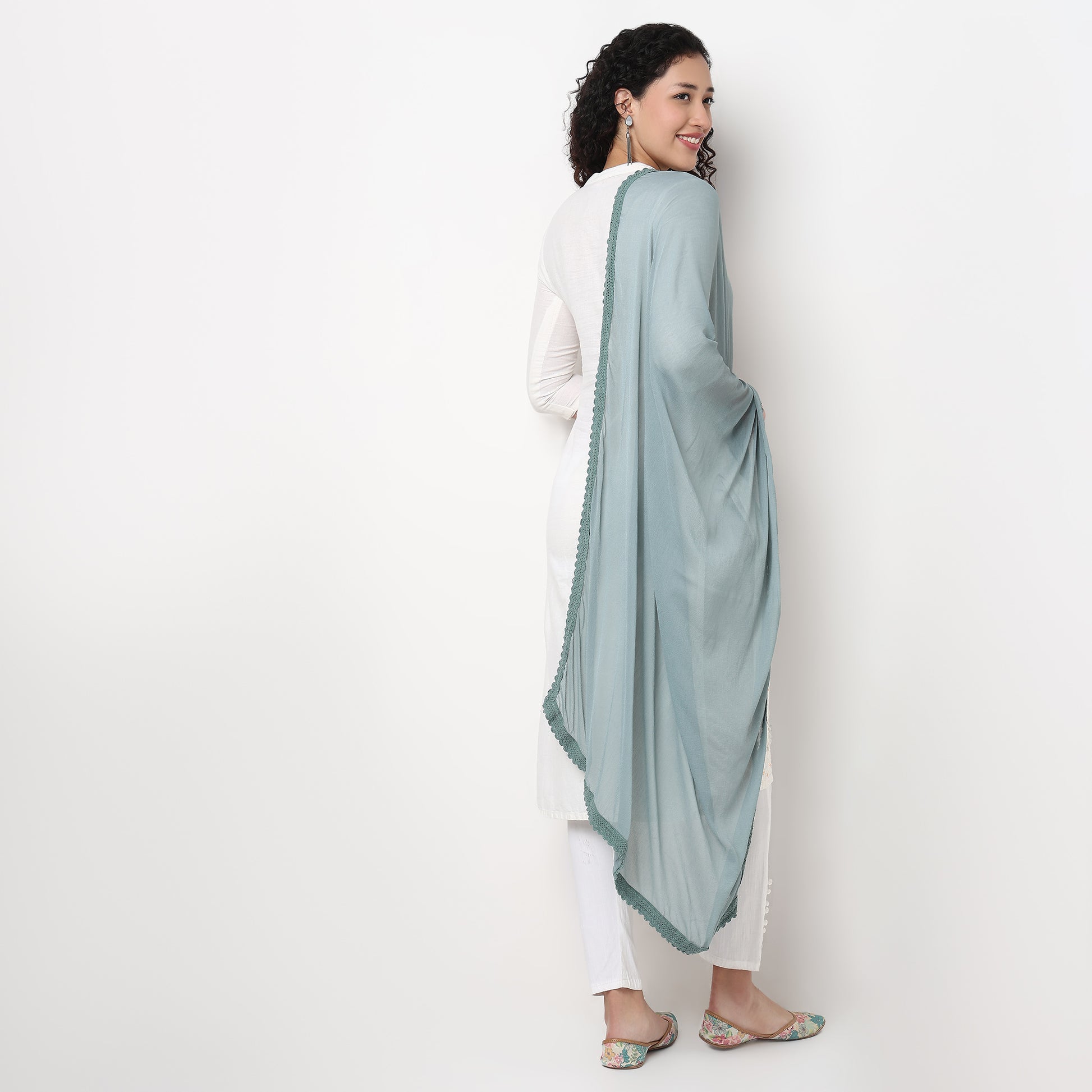 6 Side Lace Chiffon Dupatta