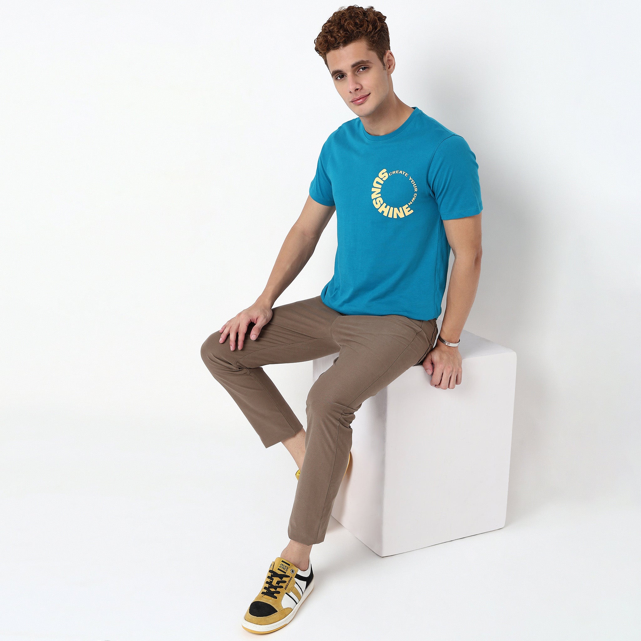 Knitted Graphic Crew Neck T-Shirt