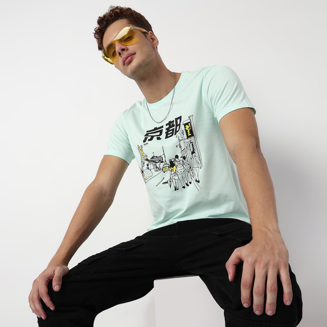 Knitted Graphic Crew Neck T-Shirt