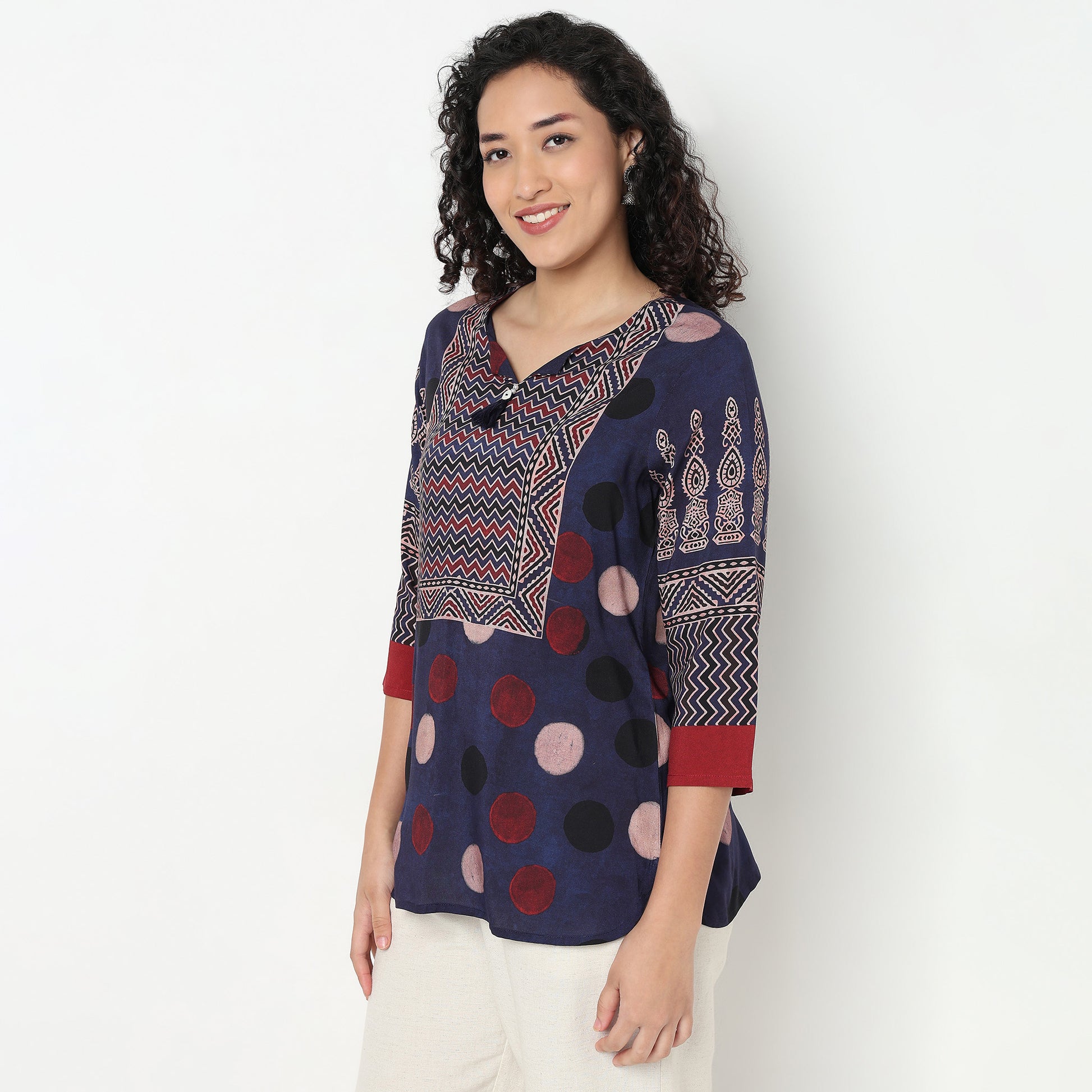 Buy Women Straight Fit Printed Three-Fourth Sleeve Kurta  - Style Union