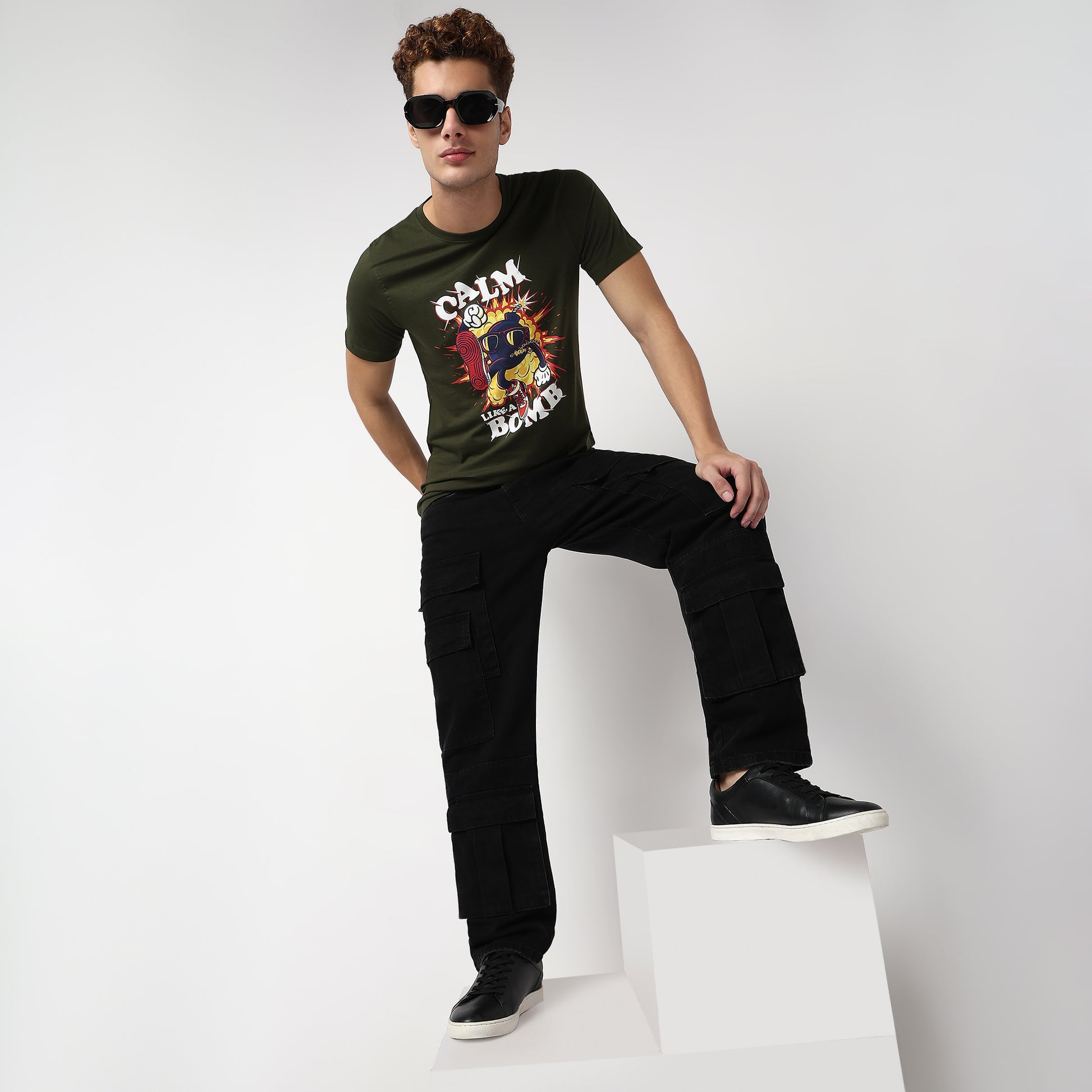 Knitted Graphic Crew Neck T-Shirt