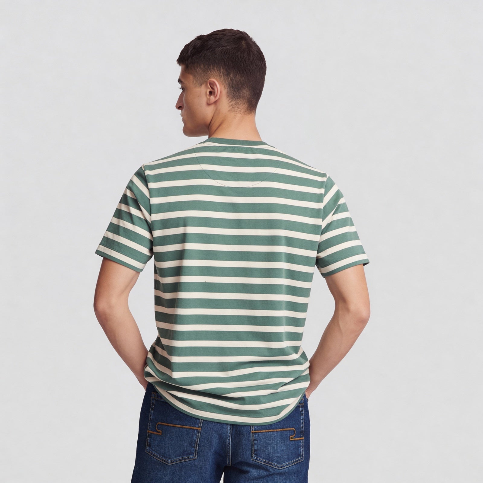 Striped Crew Neck Graphitee