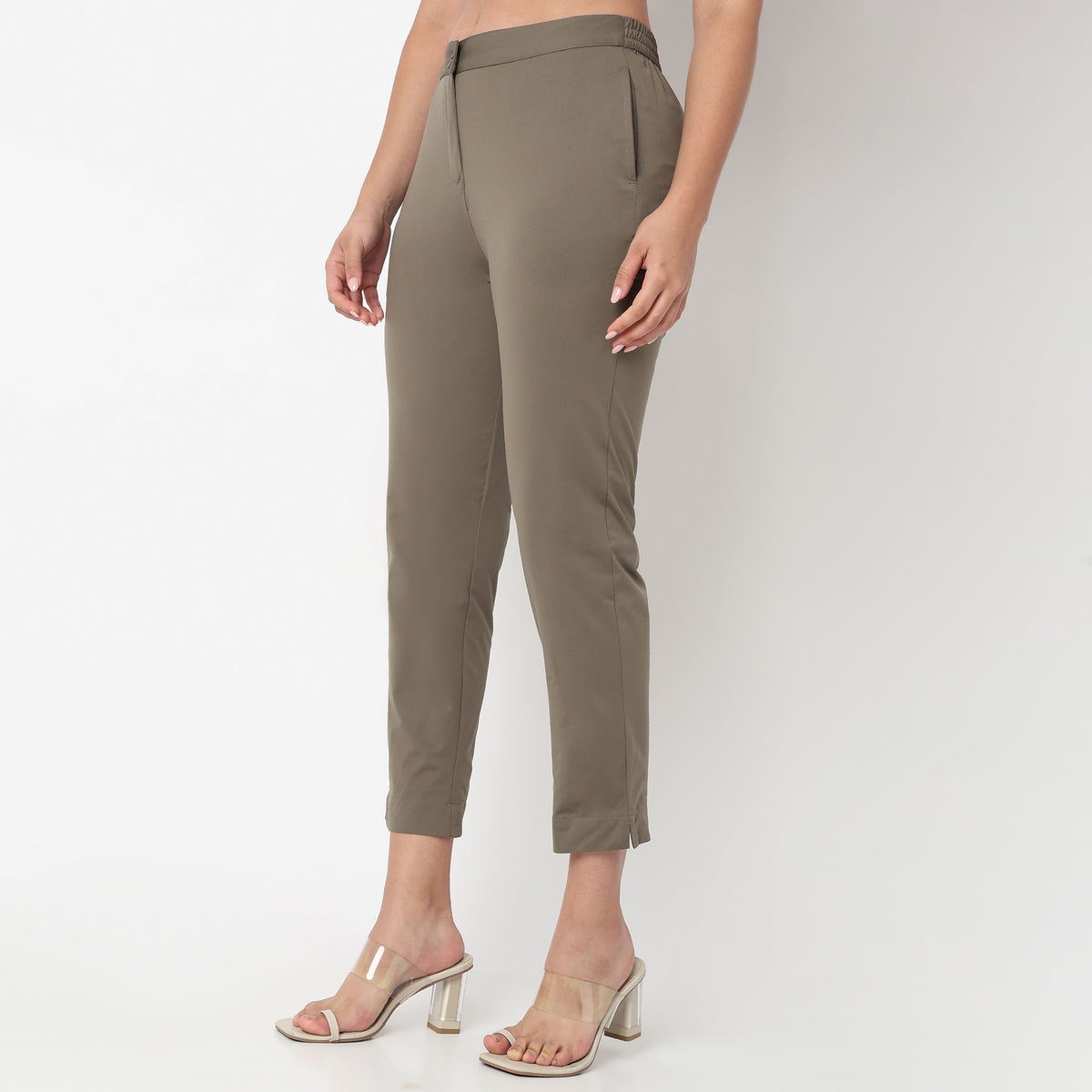 Slim Fit High Rise Pant