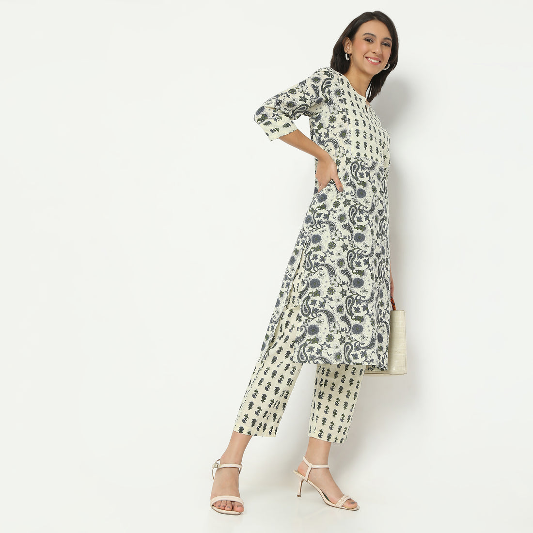 Straight Fit Printed Full Length Mid Rise Ethnic Pants