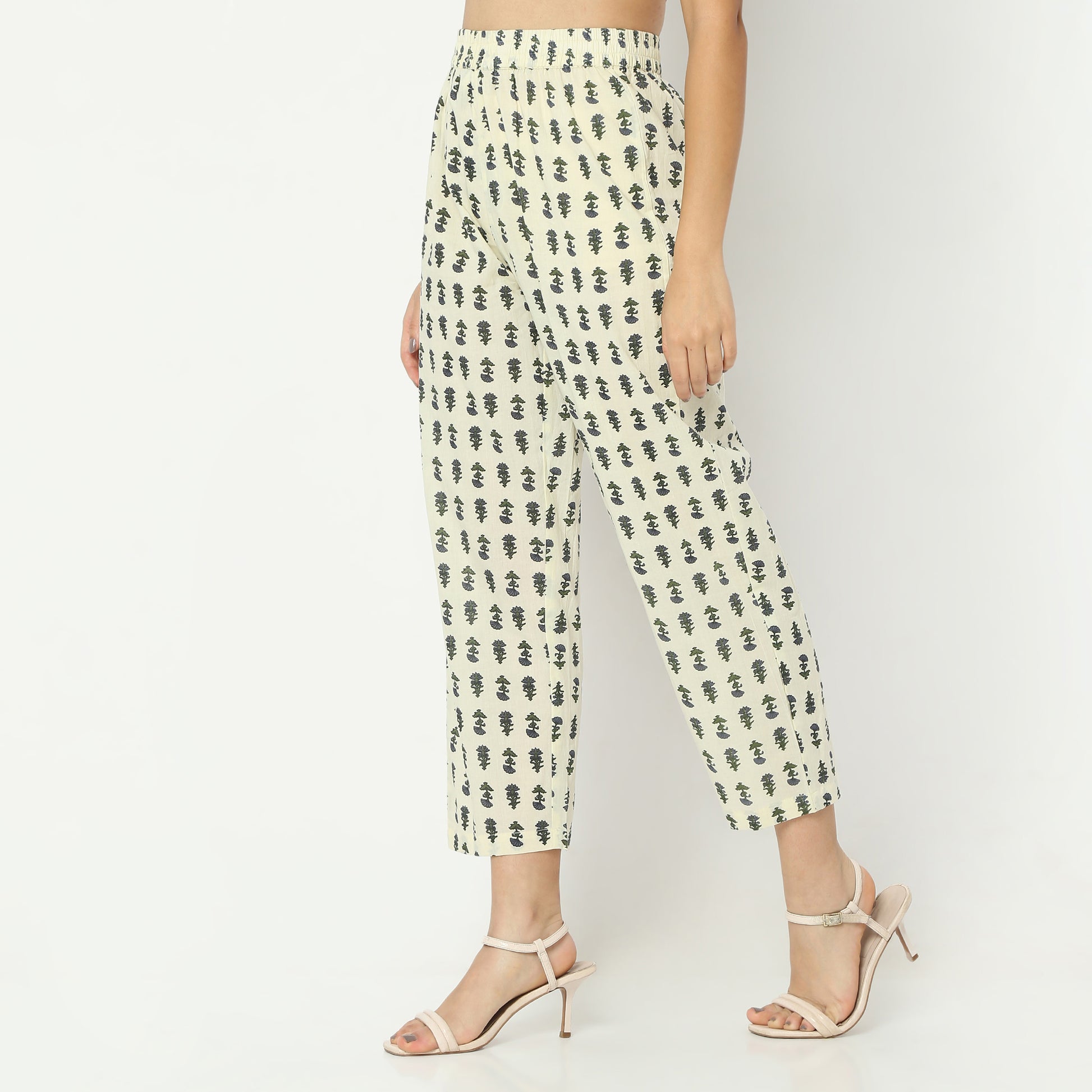Straight Fit Printed Full Length Mid Rise Ethnic Pants