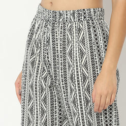 Straight Fit Printed Full Length Mid Rise Ethnic Pants