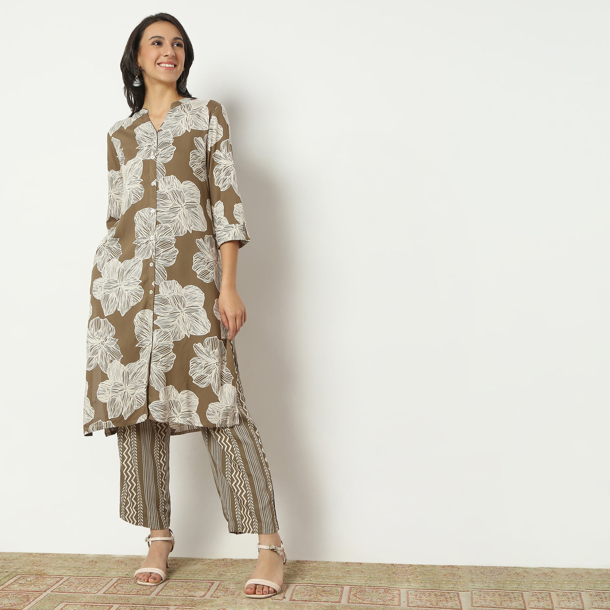 Straight Fit Printed Full Length Mid Rise Ethnic Pants