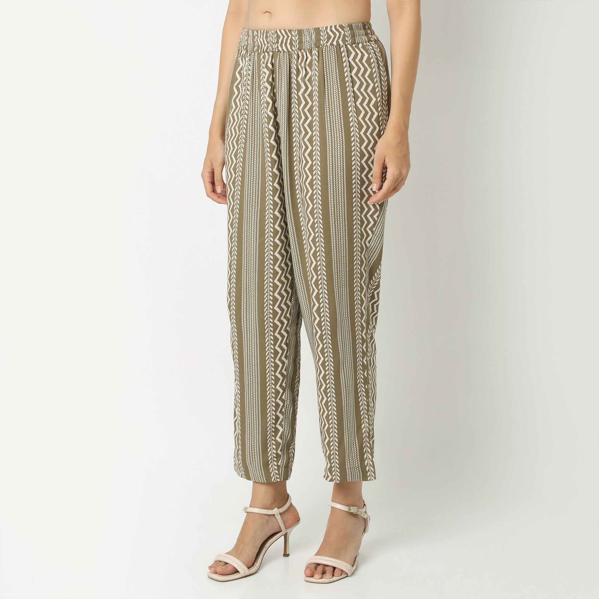 Straight Fit Printed Full Length Mid Rise Ethnic Pants