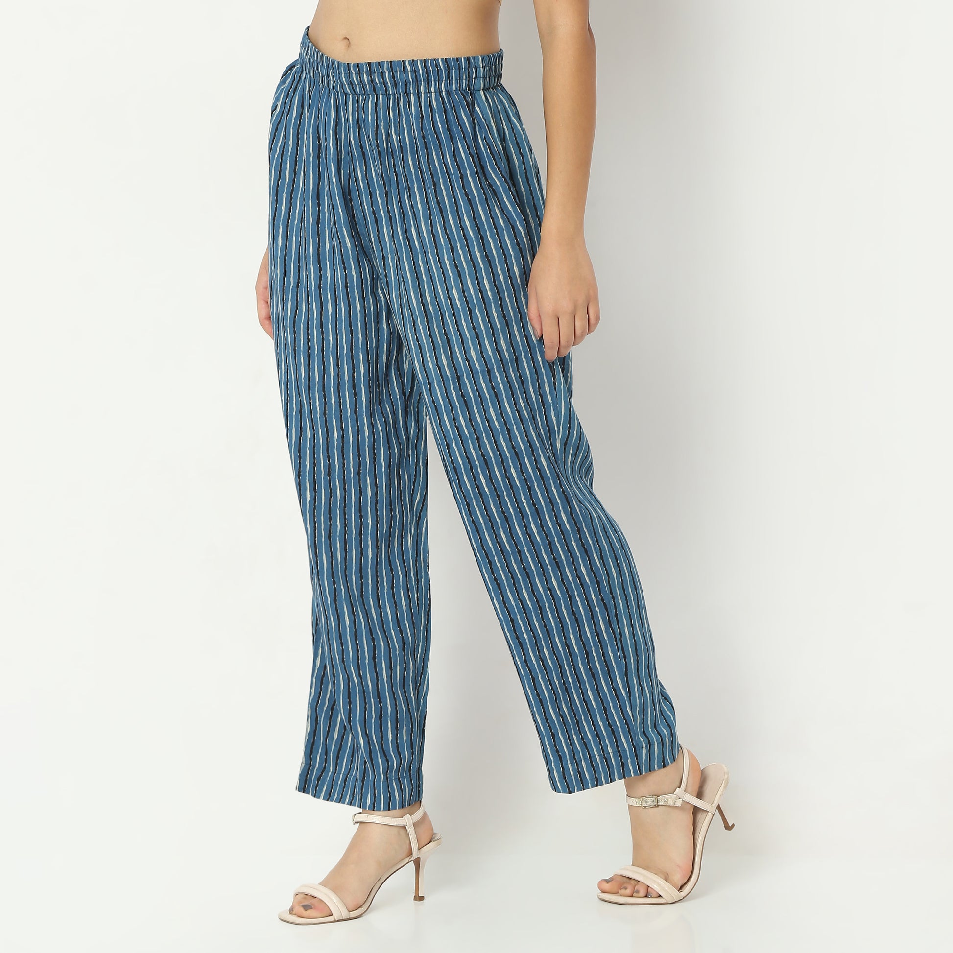 Straight Fit Printed Full Length Mid Rise Ethnic Pants