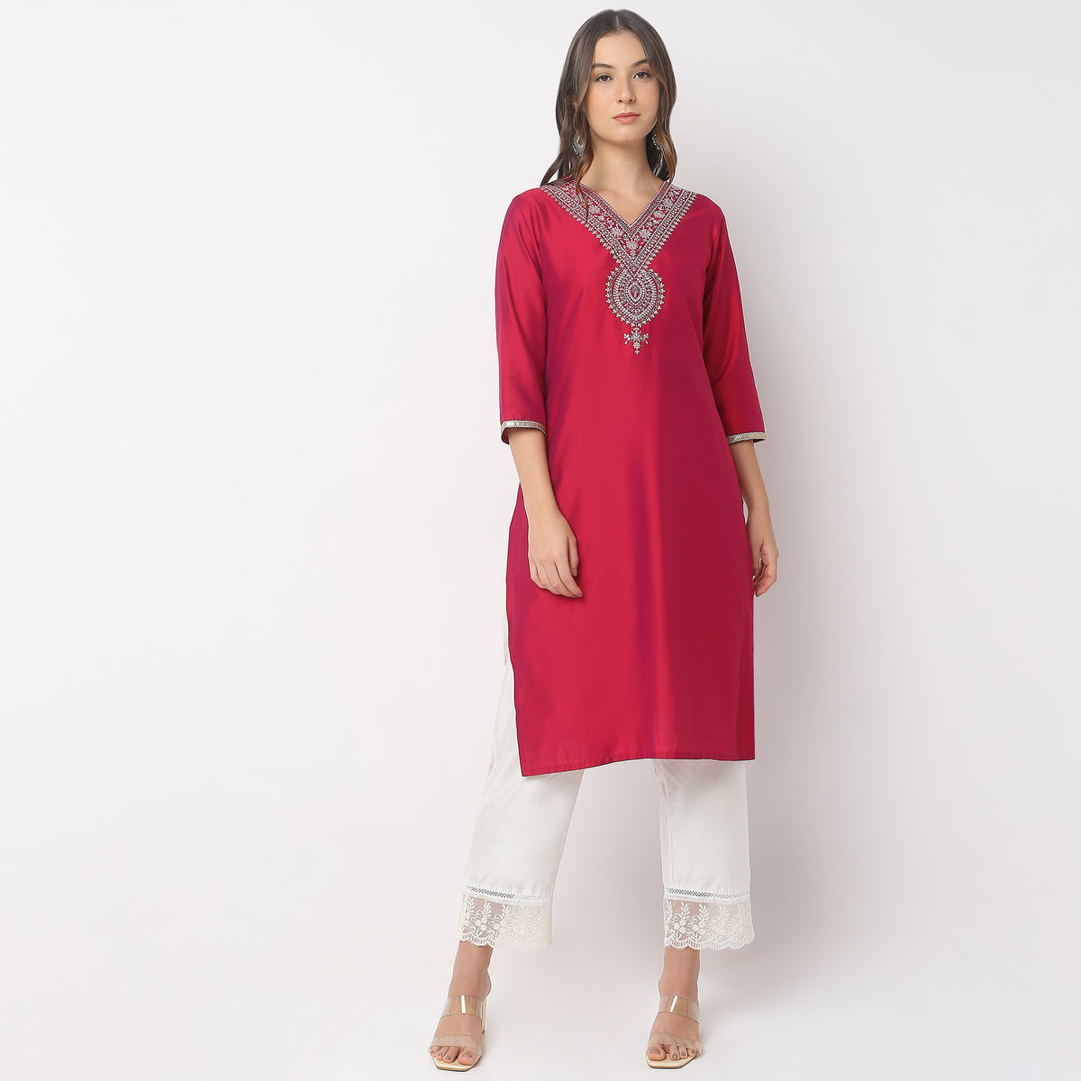 Straight Fit Embroidered Kurta