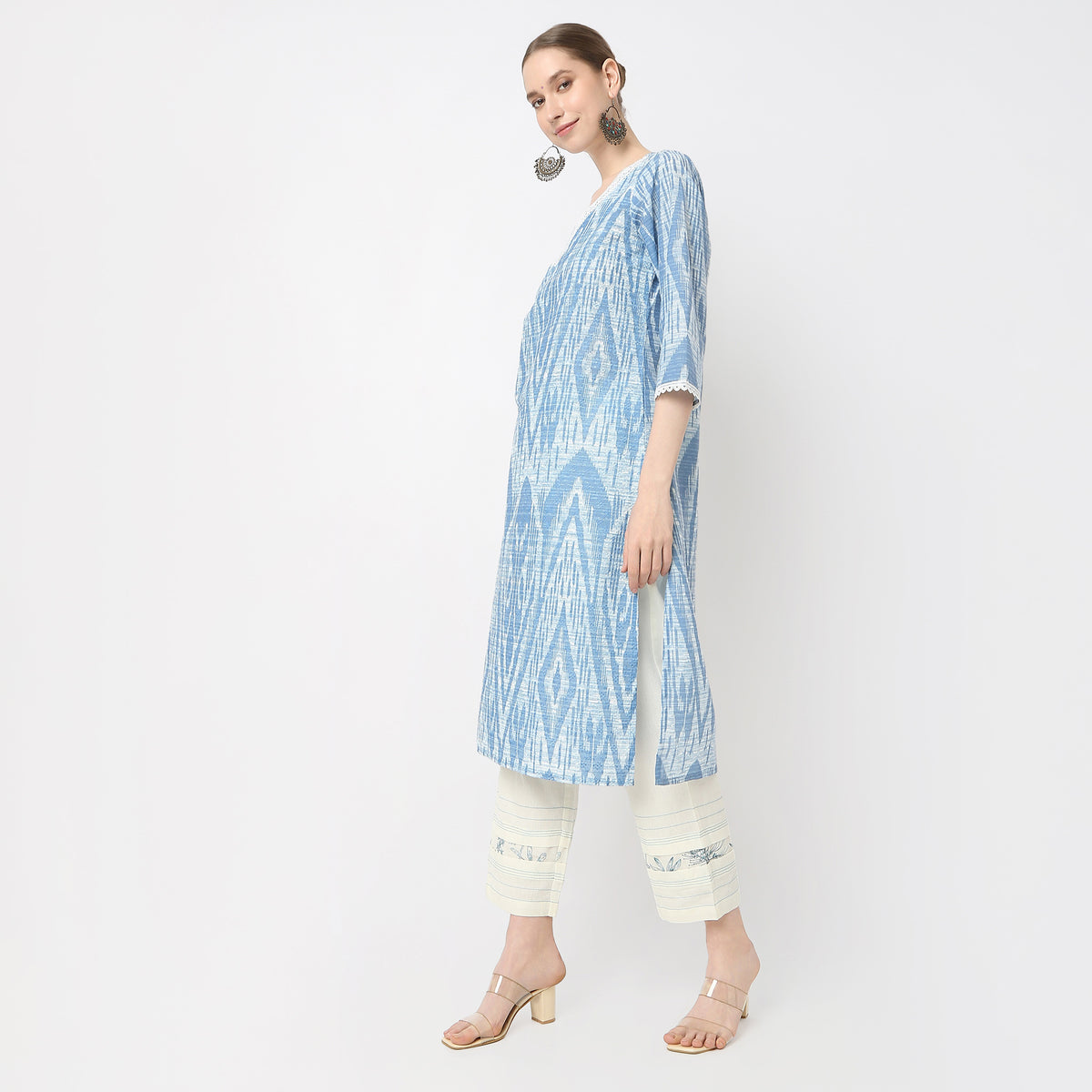 Straight Fit V-Neck Ikkat Print on Schiffli Fabric Kurta