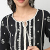 Straight Fit Embroidered Round Neck Kurta