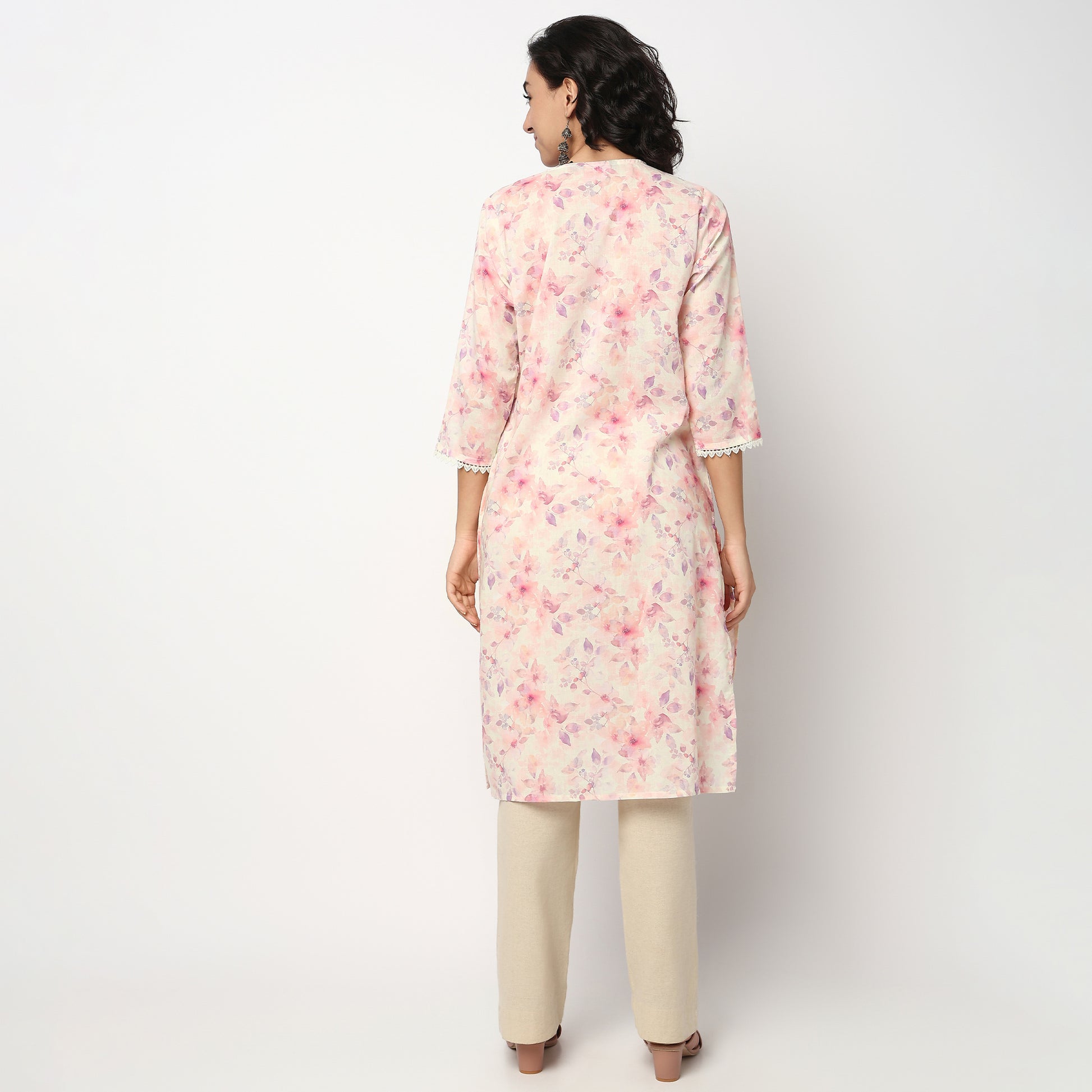 Buy Women Straight Fit Printed Three-Fourth Sleeve Kurta  - Style Union