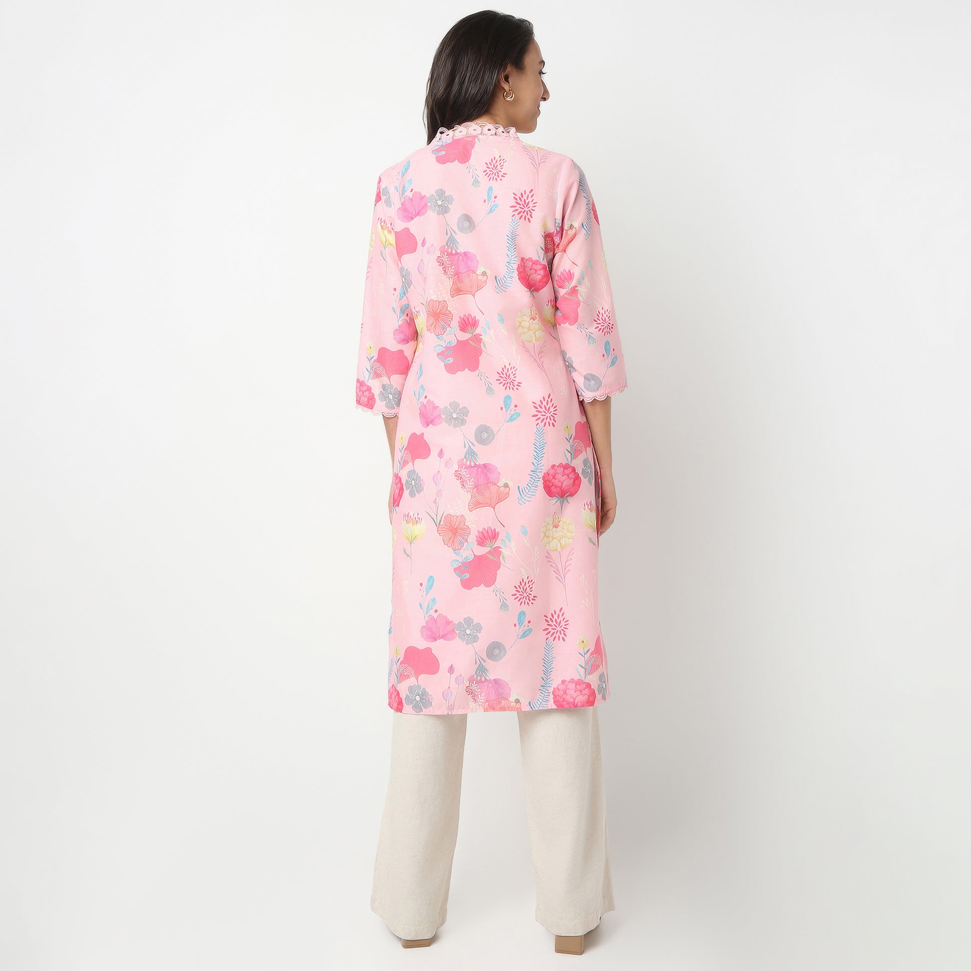 Straight Fit Printed V-Neck Kurta