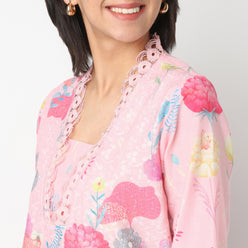 Straight Fit Printed V-Neck Kurta