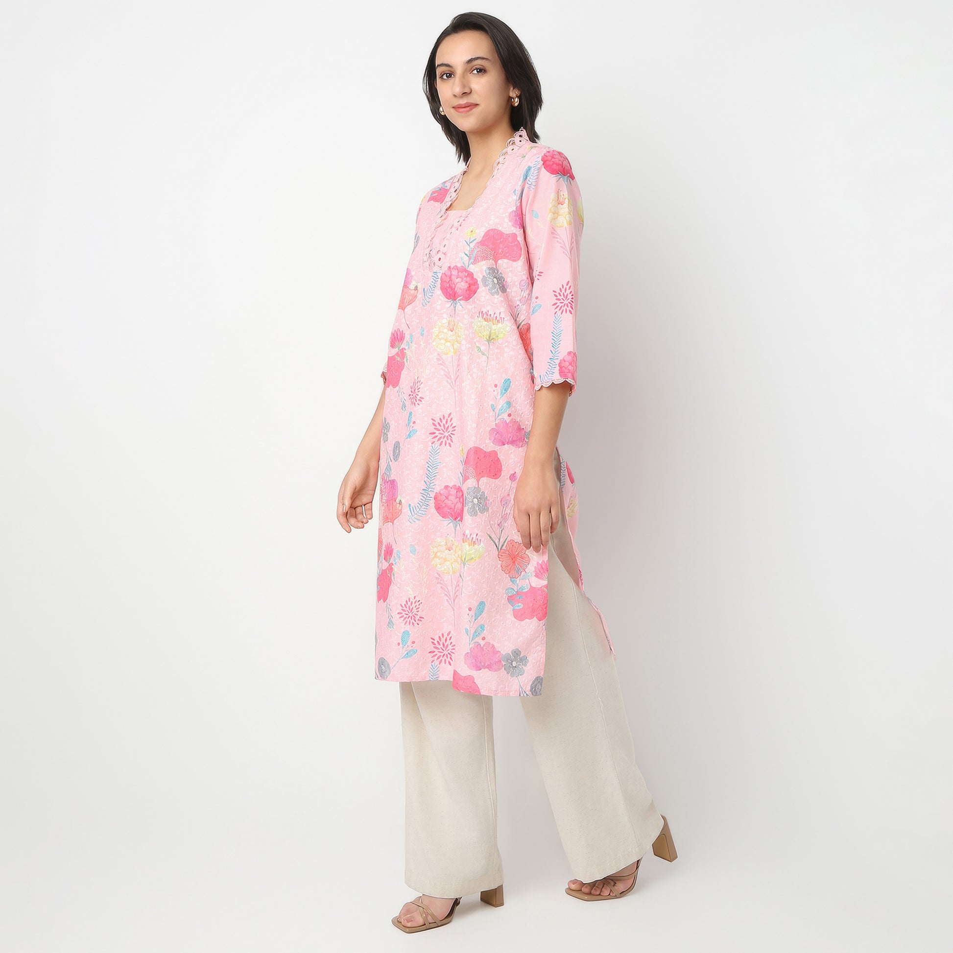 Straight Fit Printed V-Neck Kurta