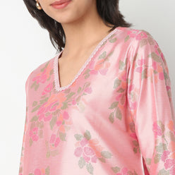 Straight Fit Printed V-Neck Kurta