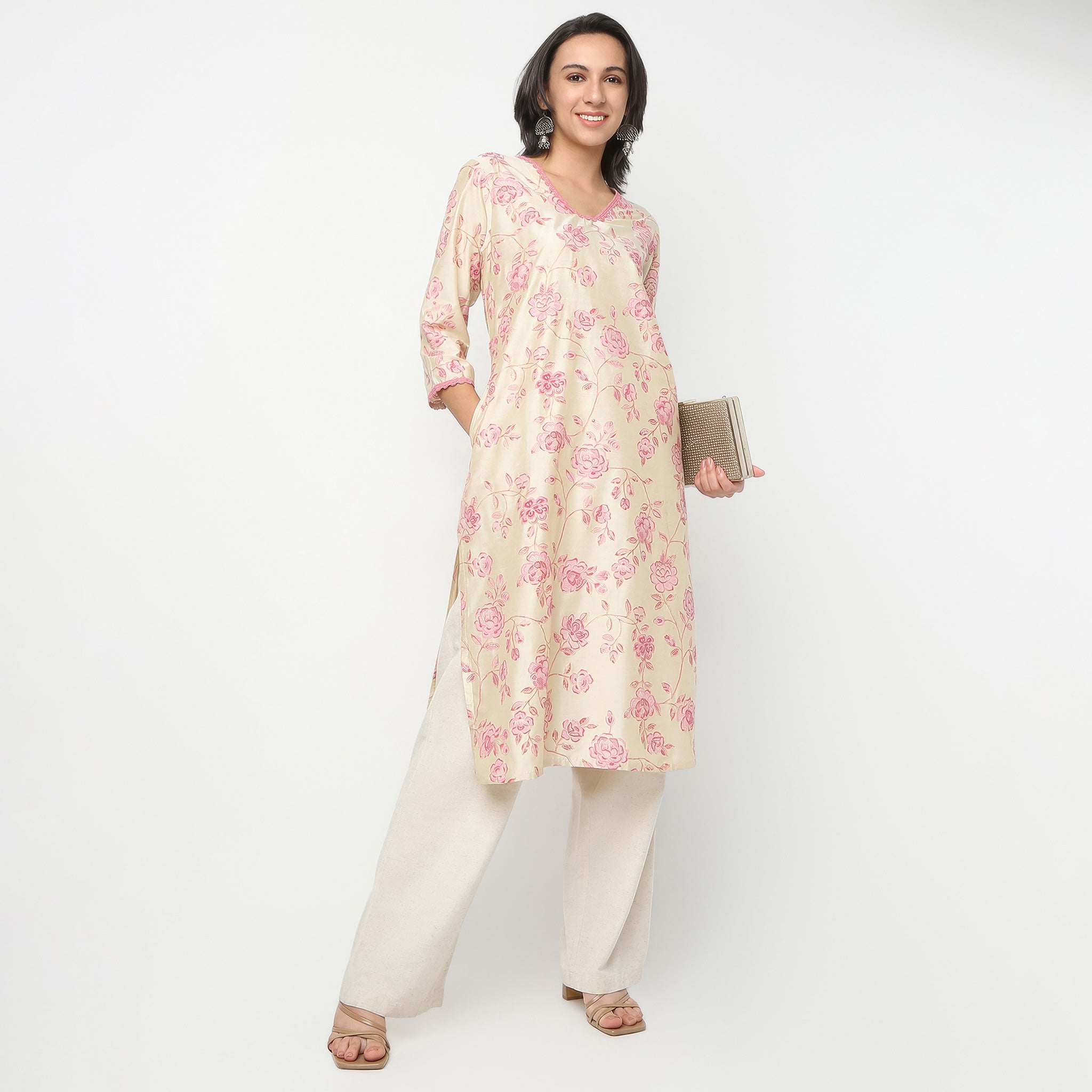 Straight Fit Printed V-Neck Kurta