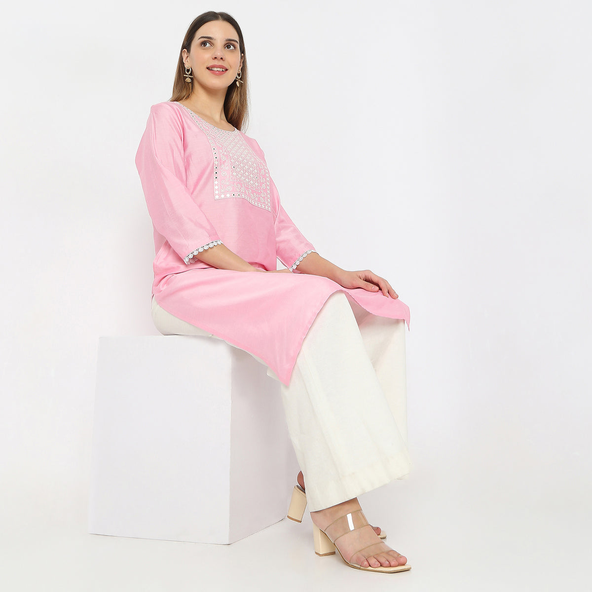 Embroidered Below Knee Straight Fit Yoke Kurta