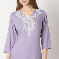Straight Fit Embroidered Below Knee Kurta