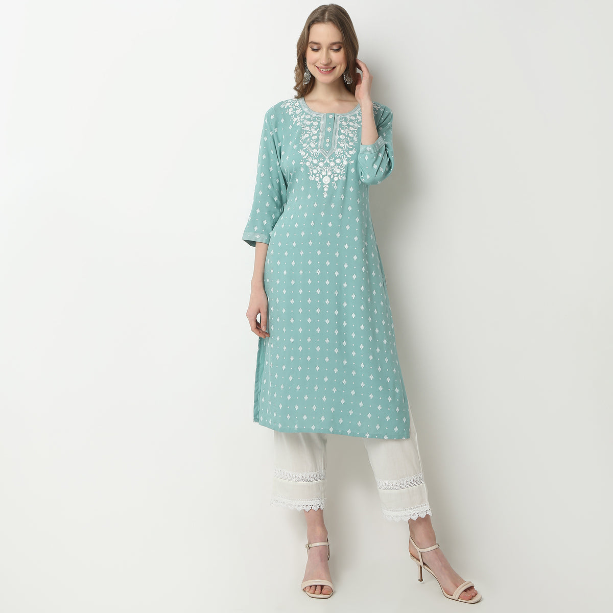 Straight Fit Printed Round Neck Kurta