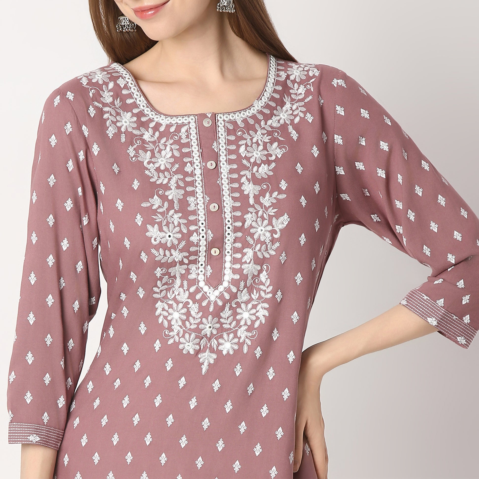 Straight Fit Embroidered Below Knee Kurta