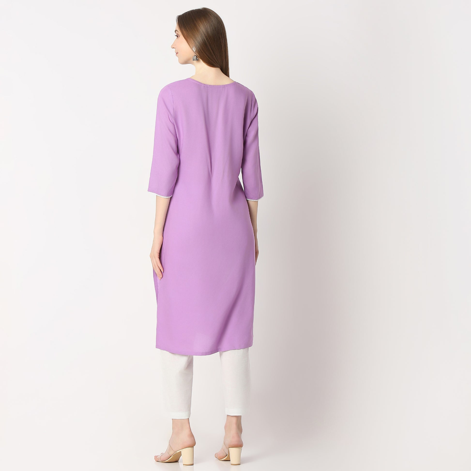 Straight Fit Embroidered Below Knee Kurta