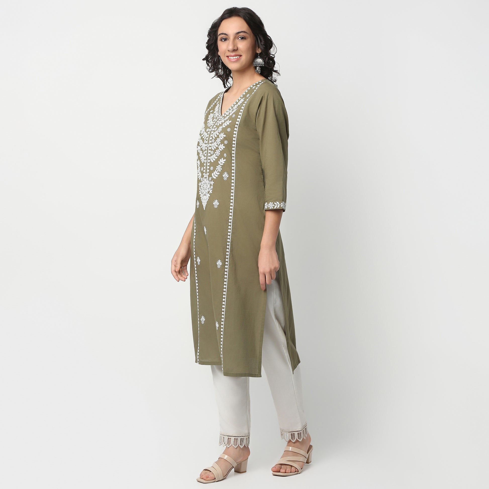 V-Neck Below Knee Three-Fourth Sleeve Straight Fit Embroidered Kurta