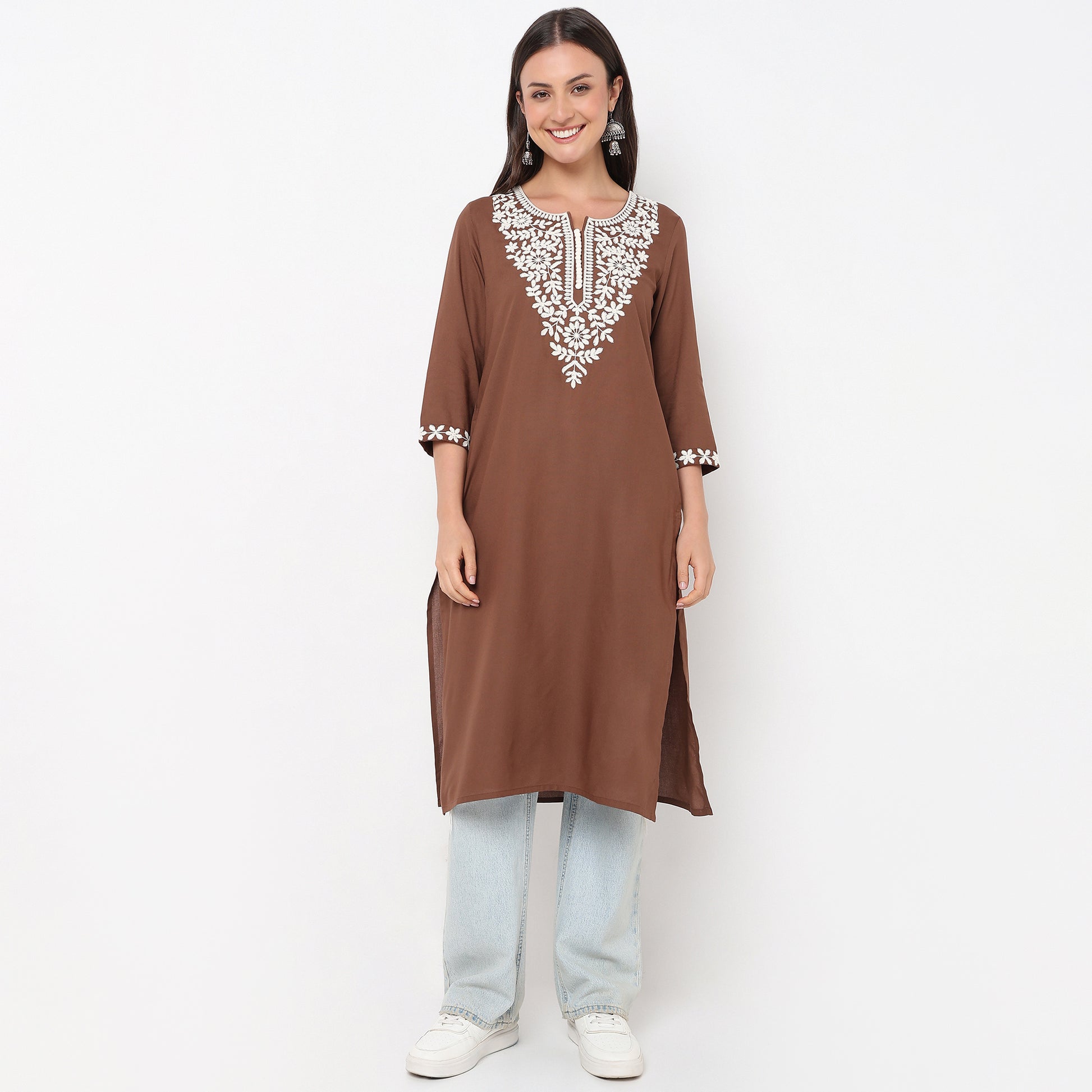 Straight Fit Embroidered Kurta