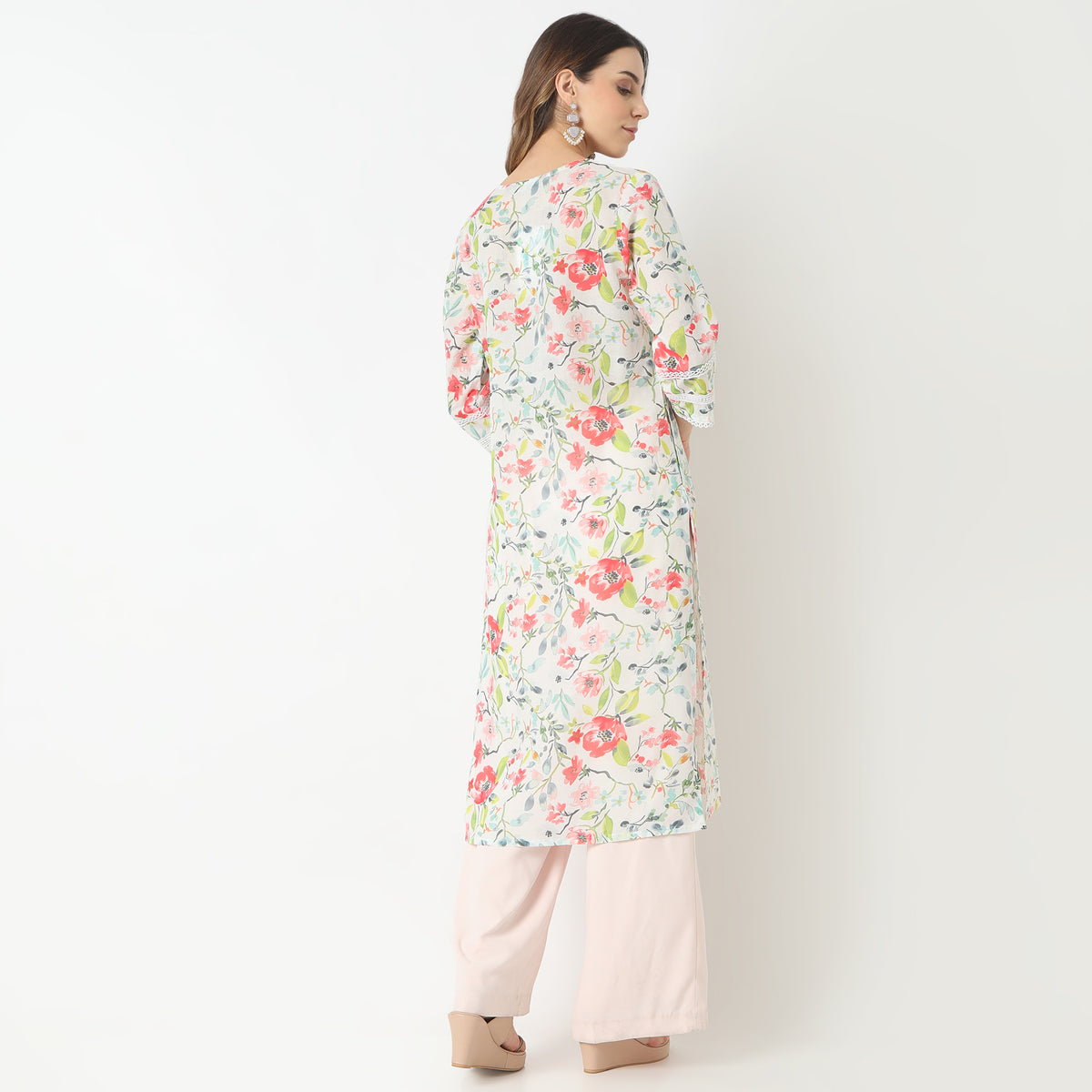 Straight Fit Printed Round Neck Kurta