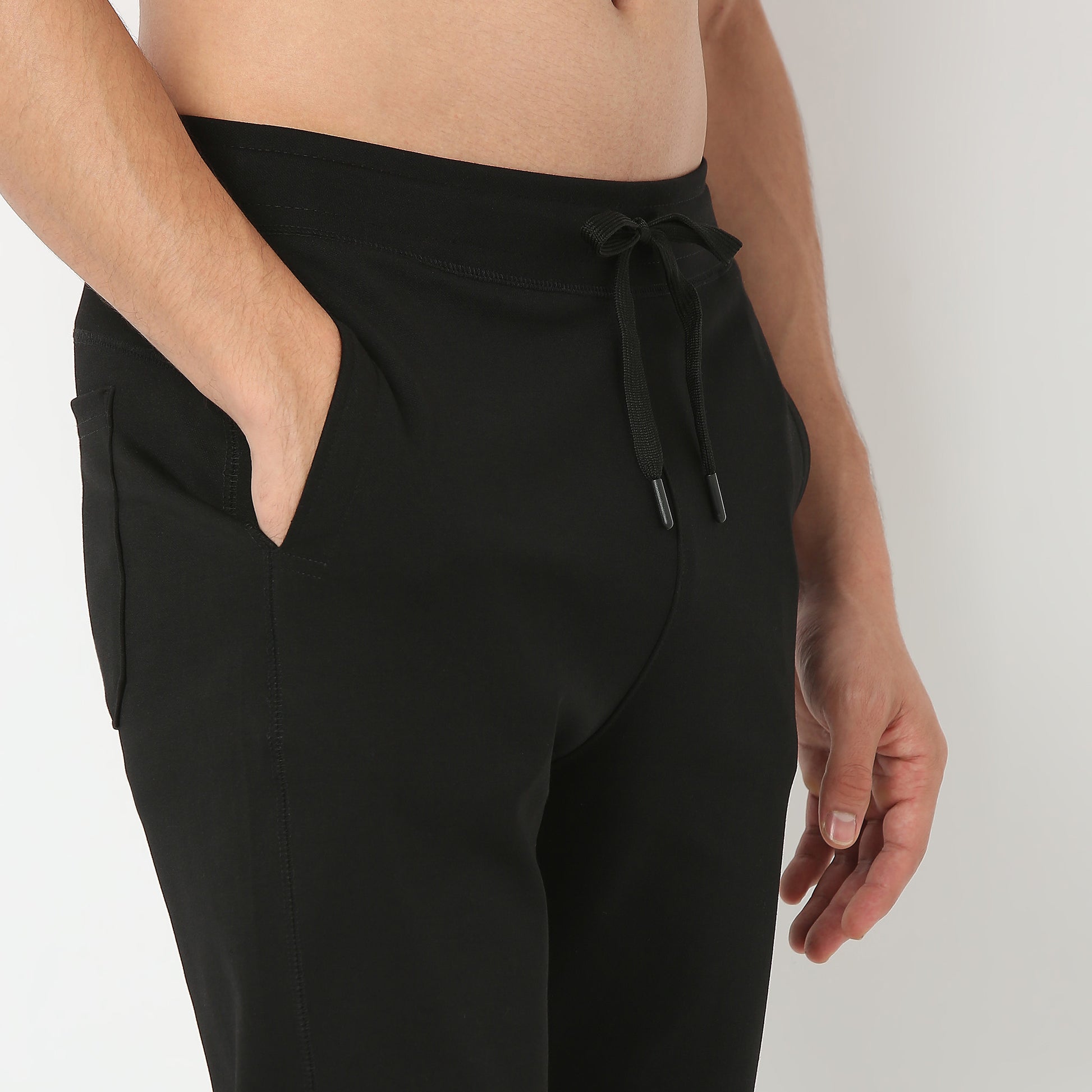 Regualr Solid Mid Rise Pants