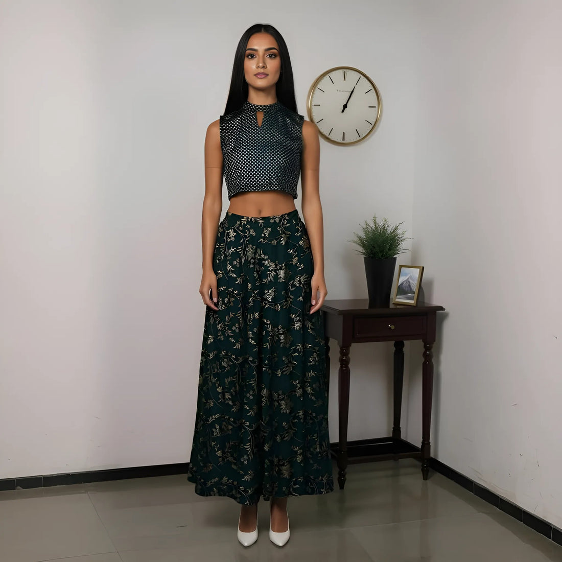 Printed Band Neck Crop Top