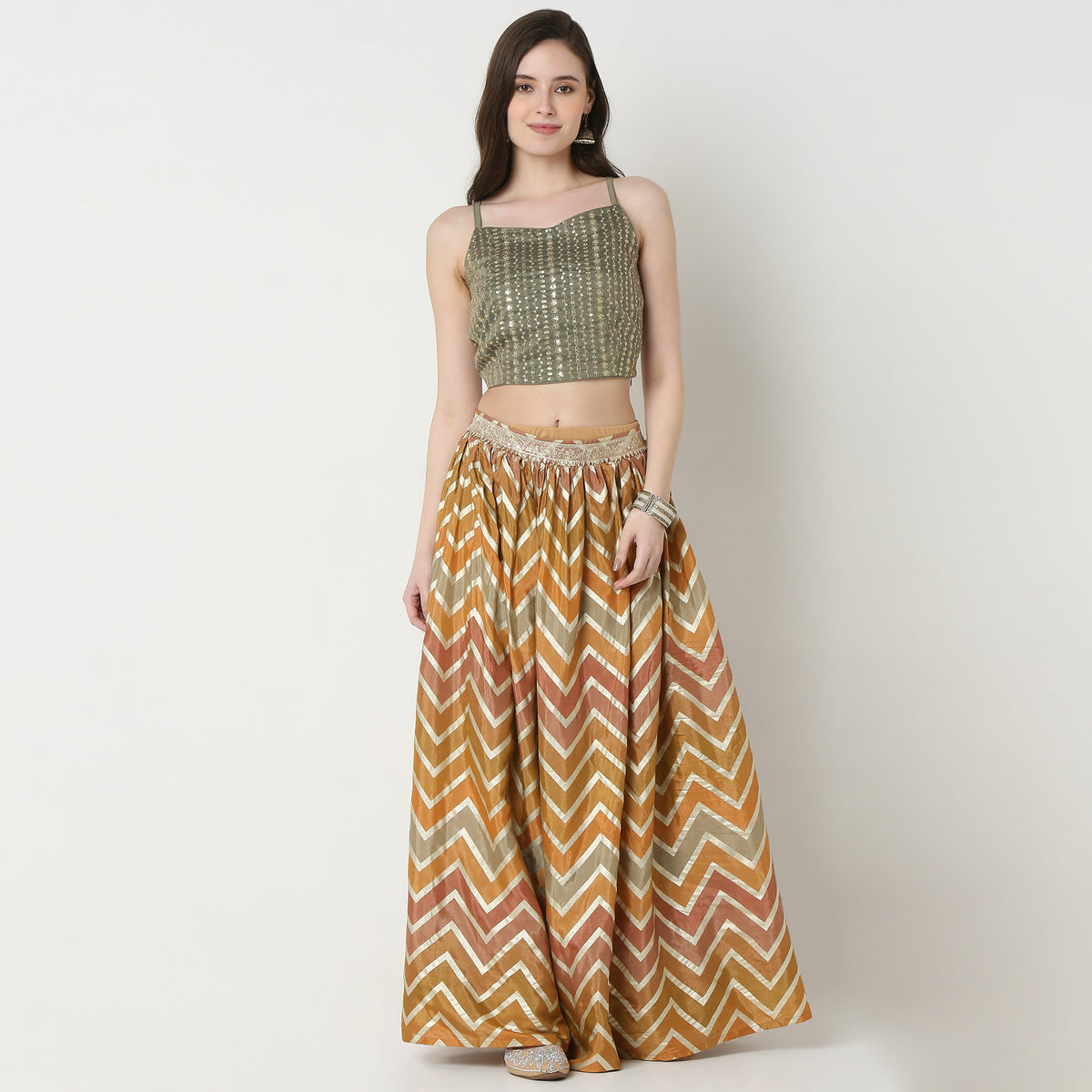 Sleevless Embellished Crop Top