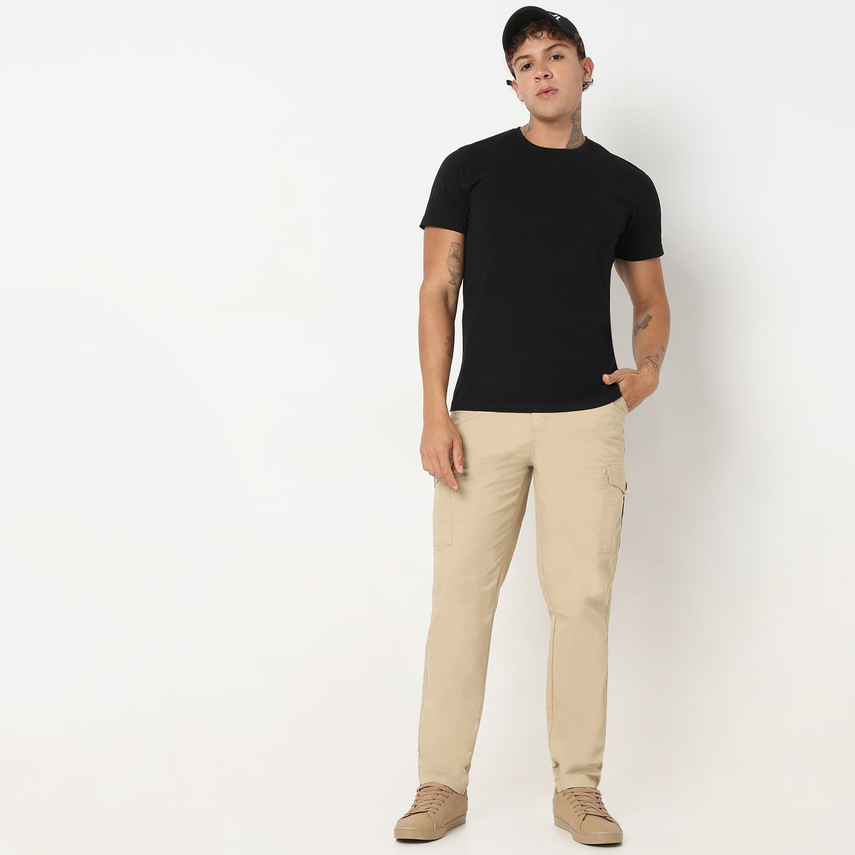 Regular Fit Solid Mid Rise Cargos