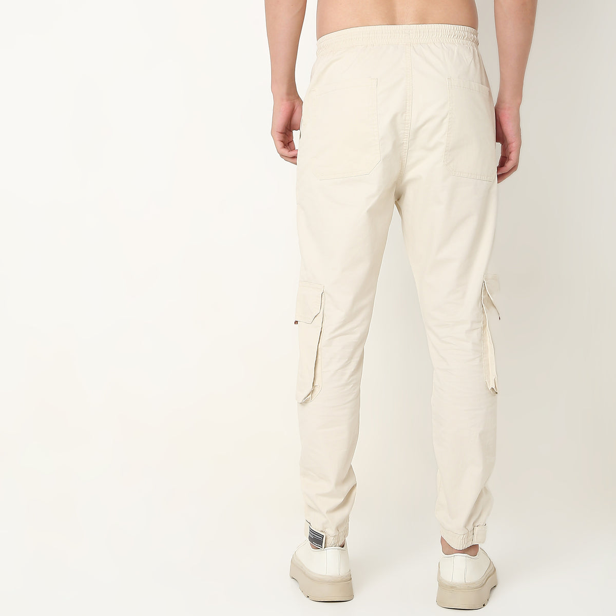 Regular Fit Solid Mid Rise Cargos