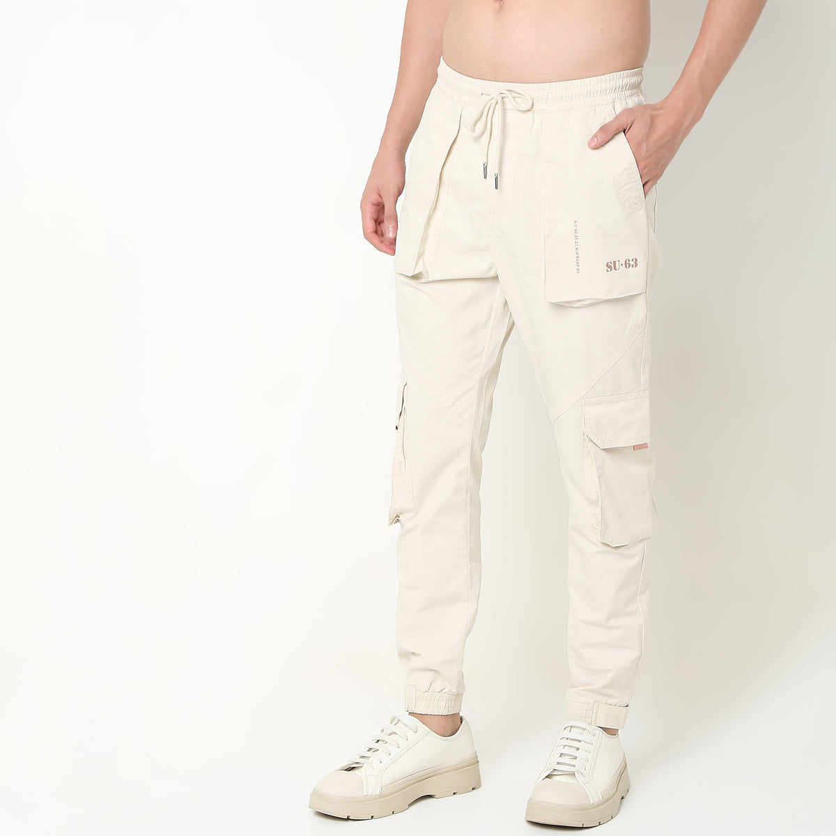 Regular Fit Solid Mid Rise Cargos