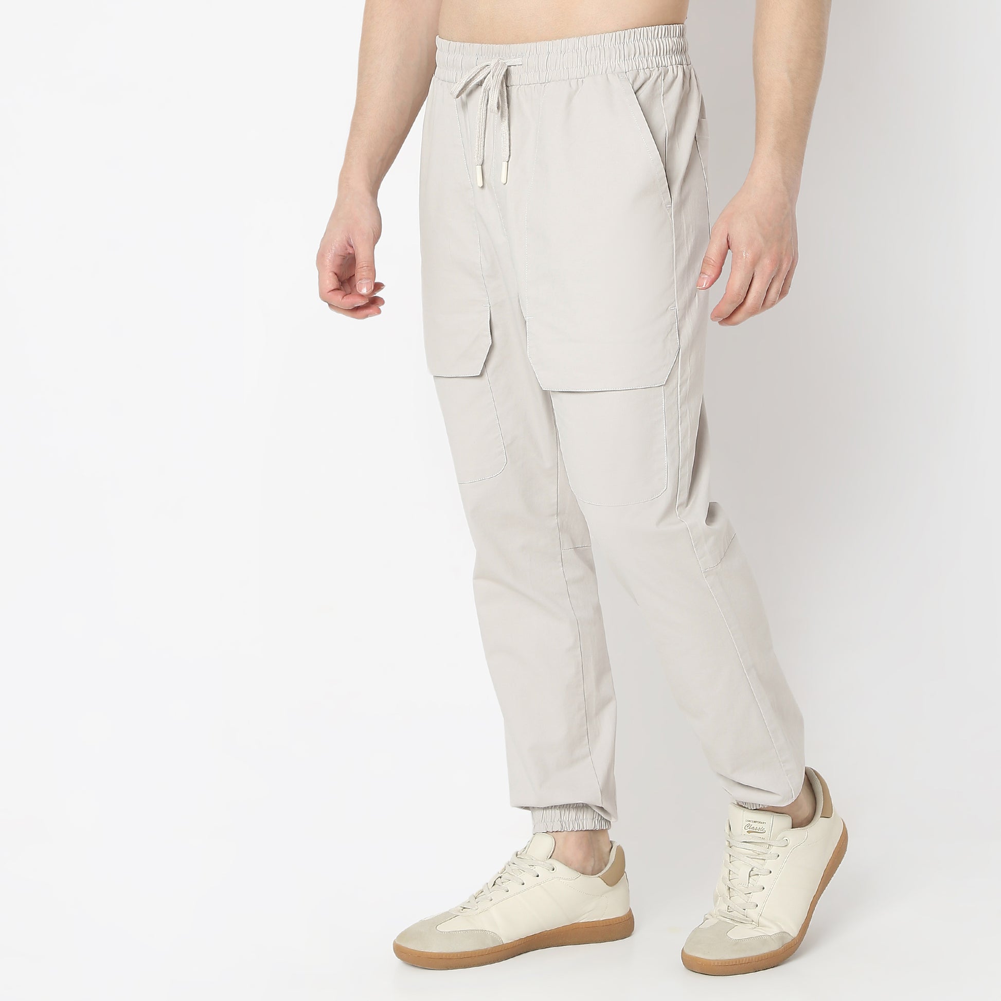 Regular Fit Solid Ankle Length Mid Rise Cargos