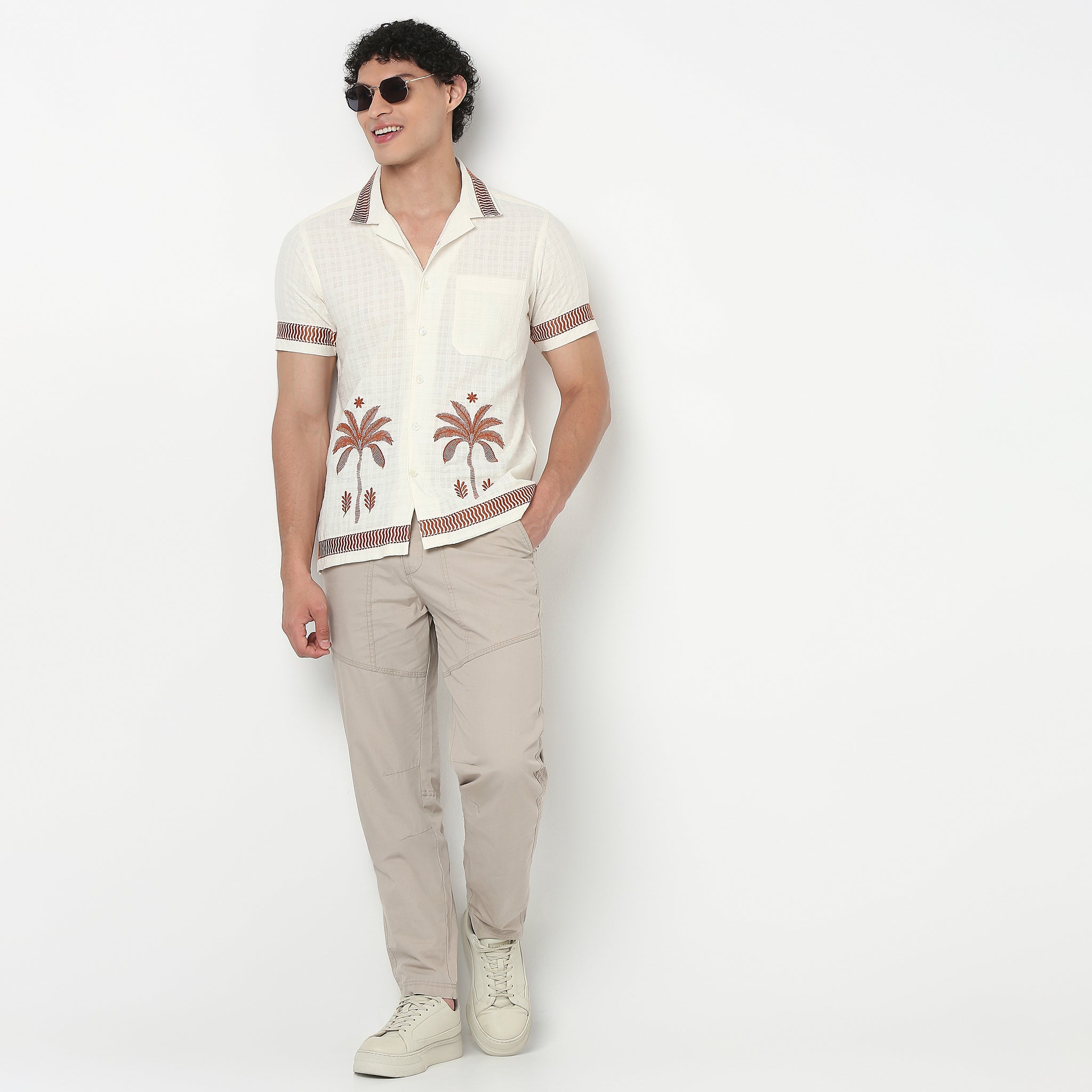 Regular Fit Cotton Heavy Duty Messenger Pants With Utility Pockets