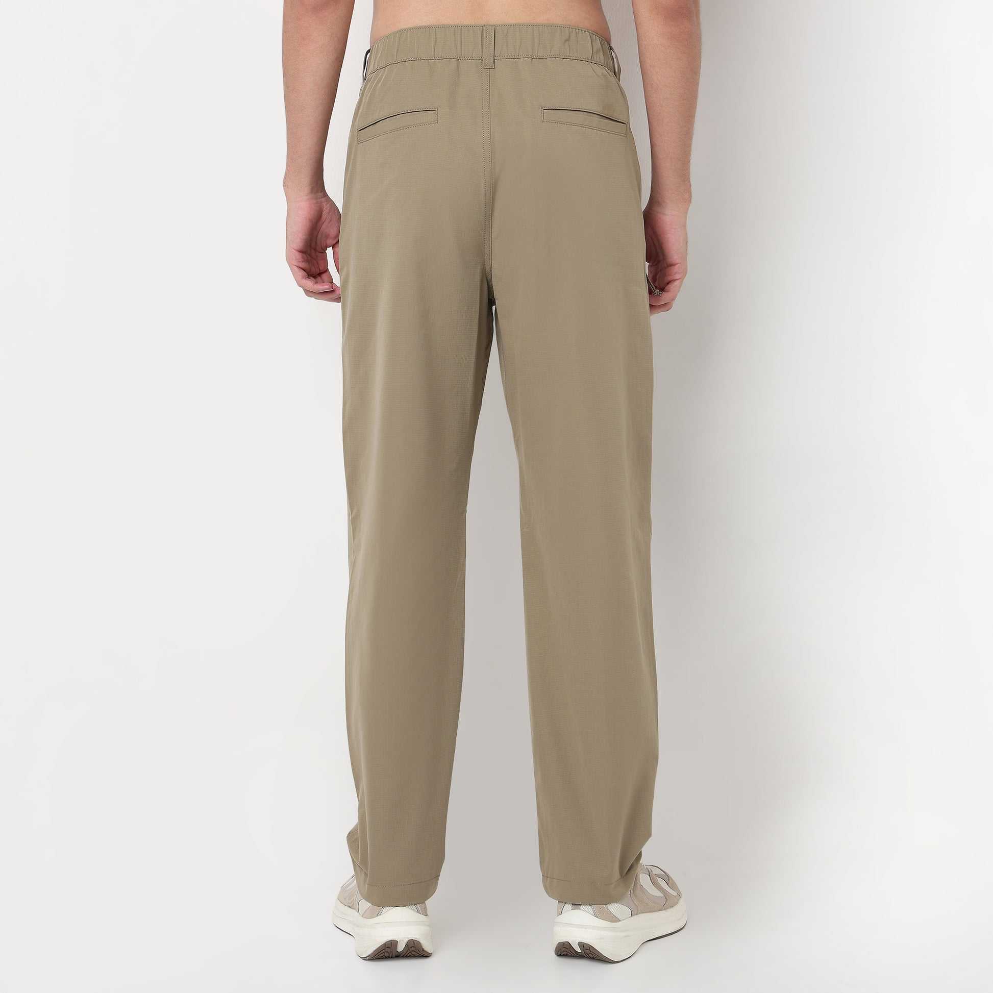 Buy Men Regular Fit Solid Ankle Length Mid Rise Cargos  - Style Union