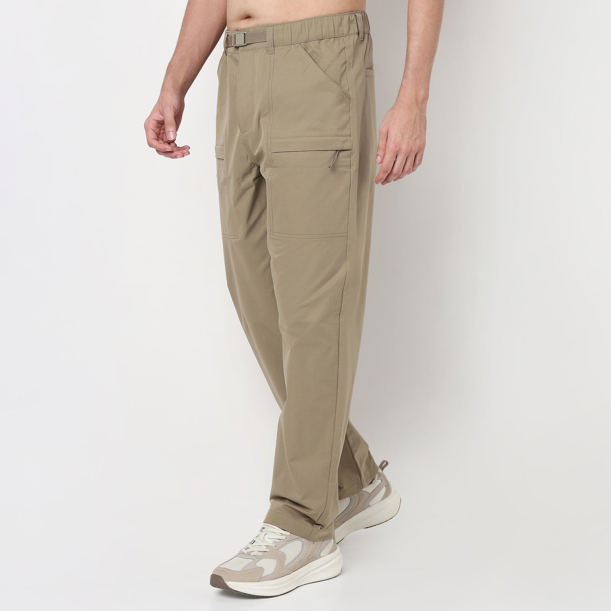 Buy Men Regular Fit Solid Ankle Length Mid Rise Cargos  - Style Union