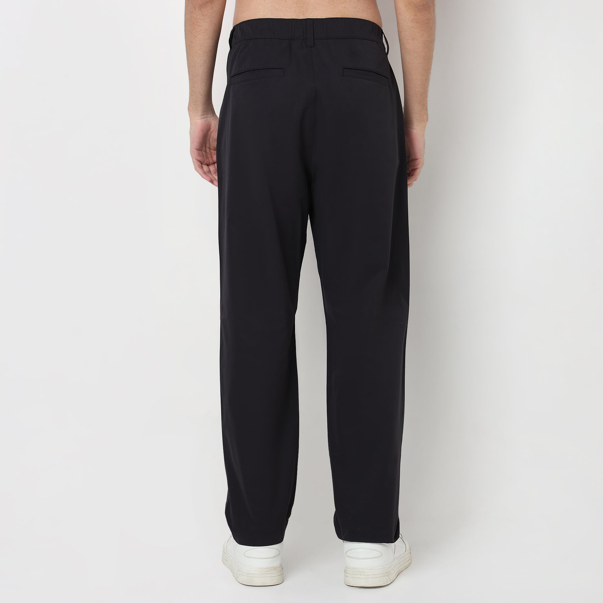 Buy Men Regular Fit Solid Ankle Length Mid Rise Cargos  - Style Union