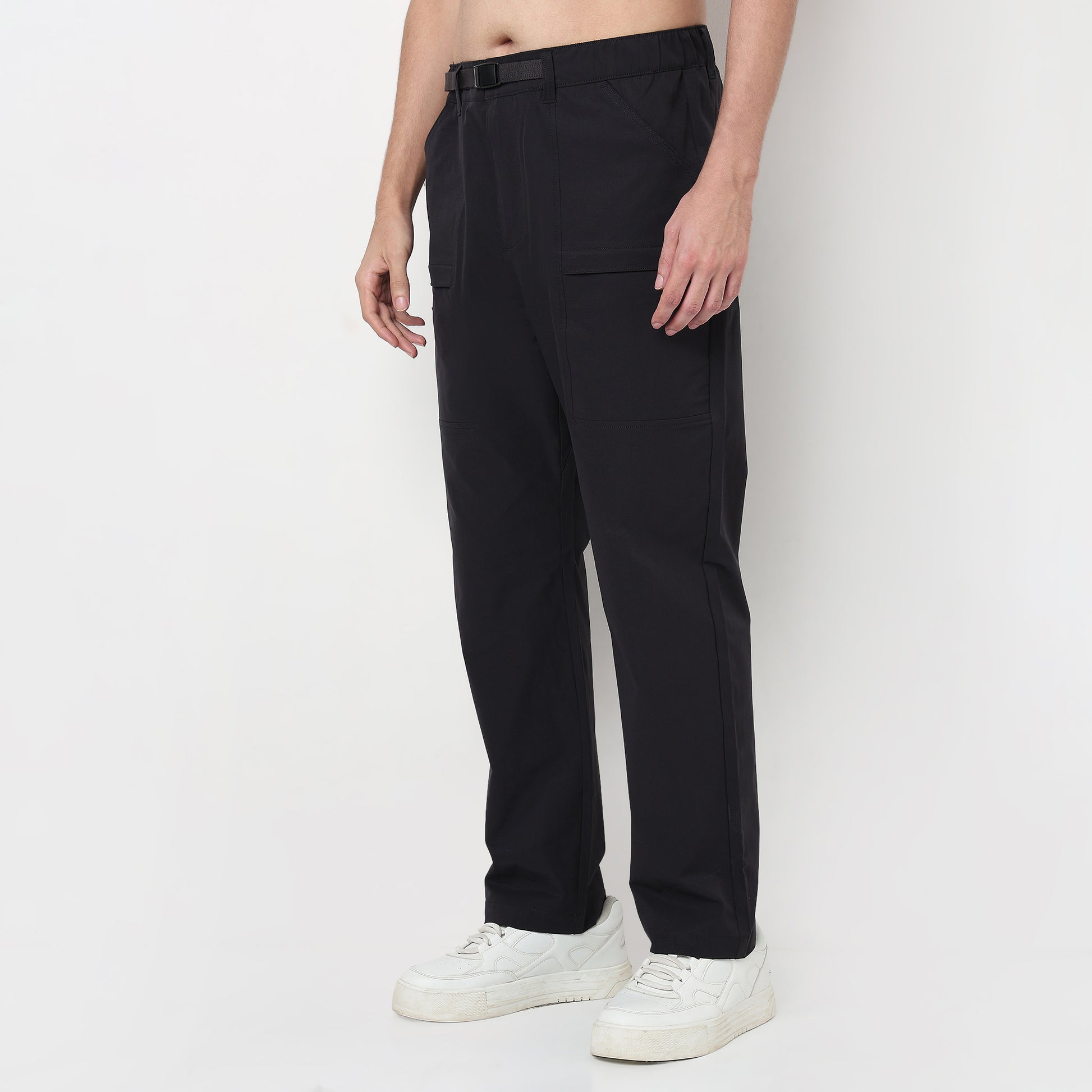 Buy Men Regular Fit Solid Ankle Length Mid Rise Cargos  - Style Union