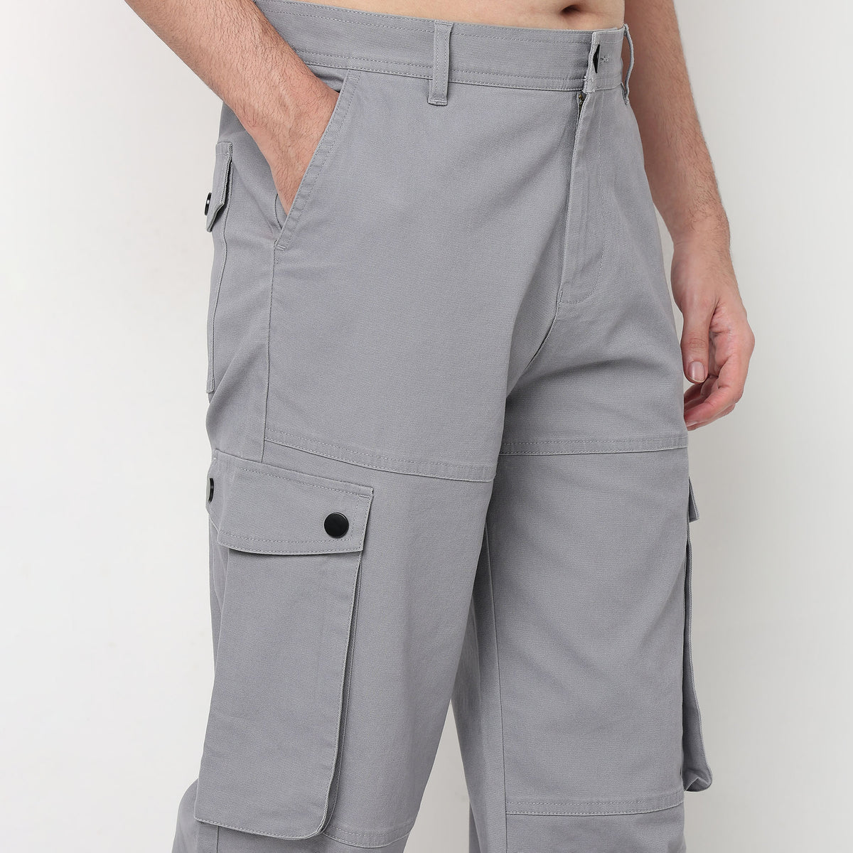 Buy Men Regular Fit Solid Ankle Length Mid Rise Cargos  - Style Union