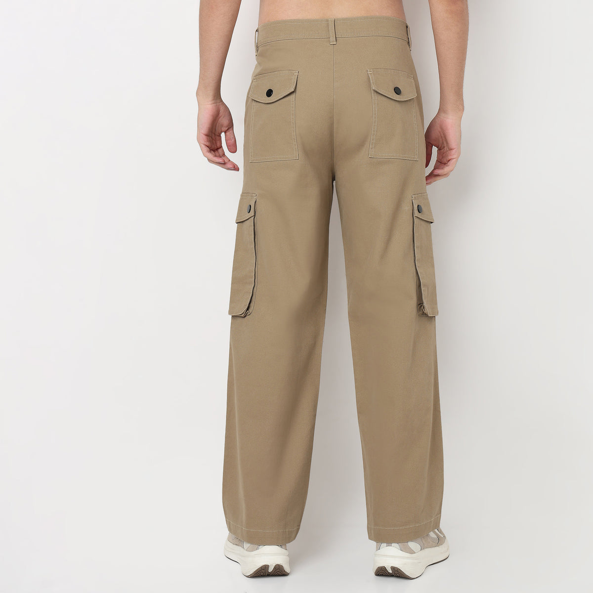Buy Men Regular Fit Solid Ankle Length Mid Rise Cargos  - Style Union
