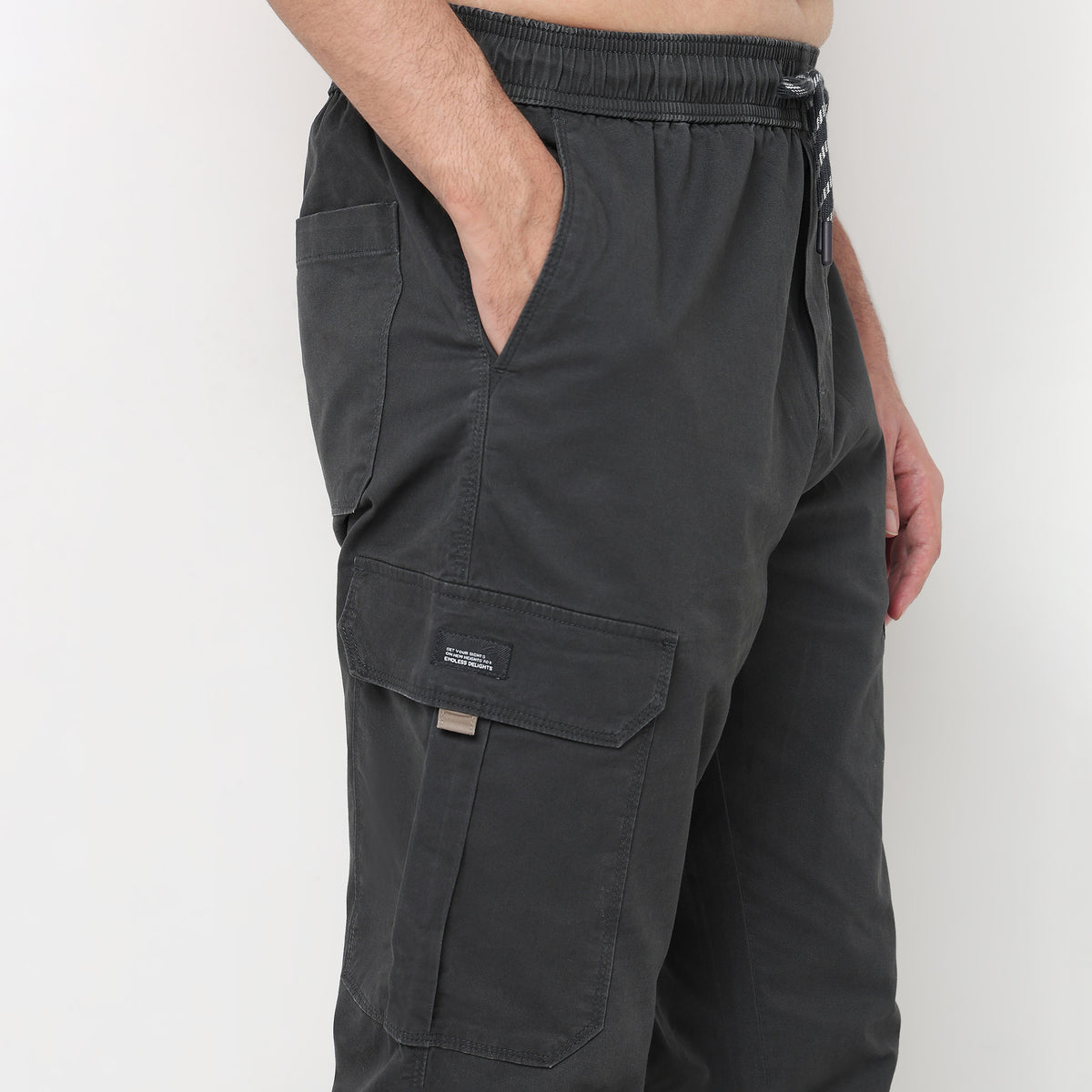 Buy Men Regular Fit Solid Ankle Length Mid Rise Cargos  - Style Union