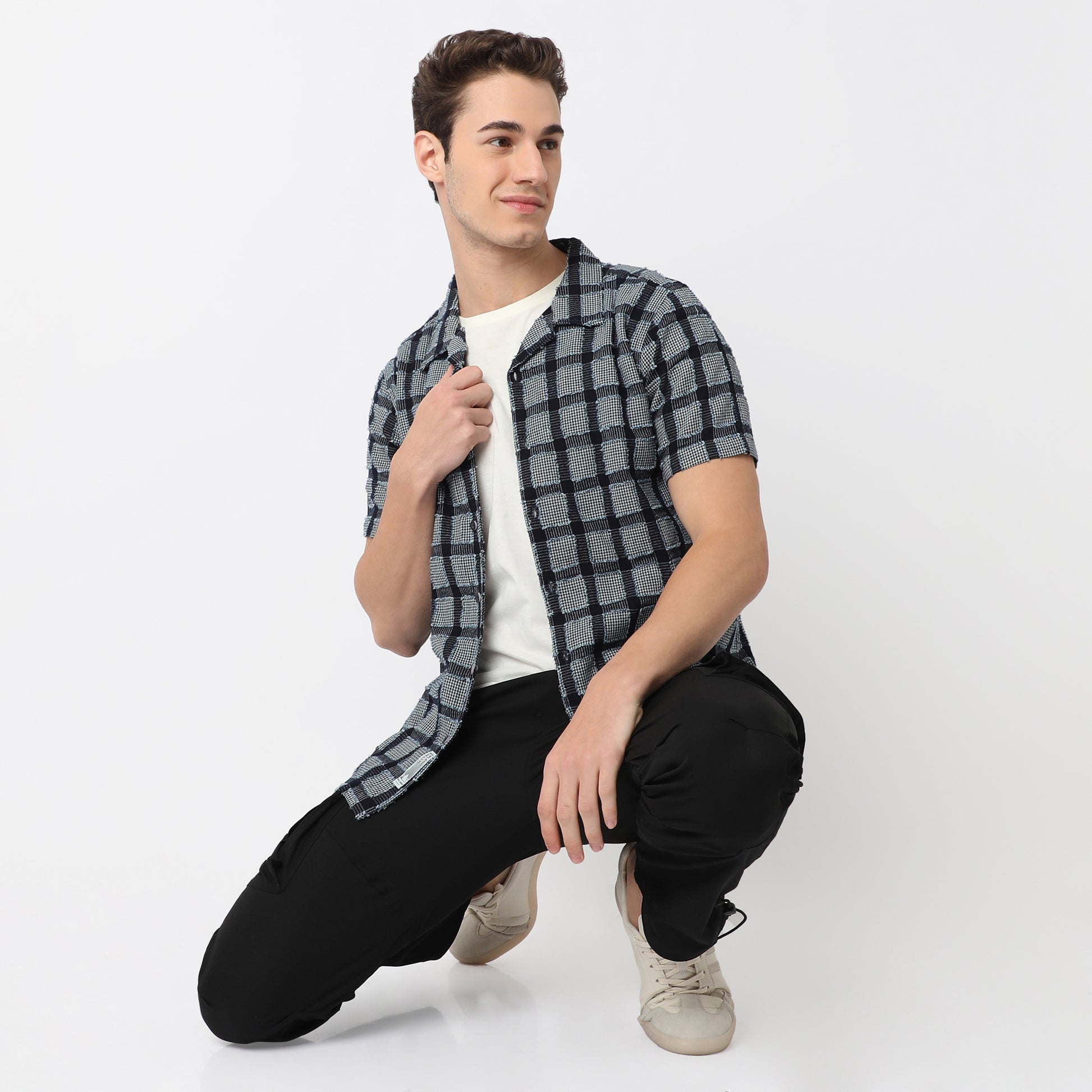 Structured Camp Collar Modern Explorer Half Sleeve Mood Shirt